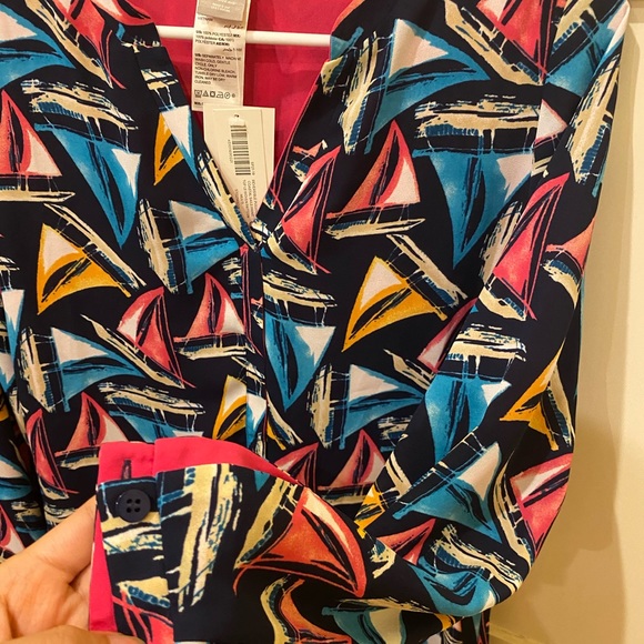 CHICO’S Reversible pullover coastal sails print - Picture 3 of 6